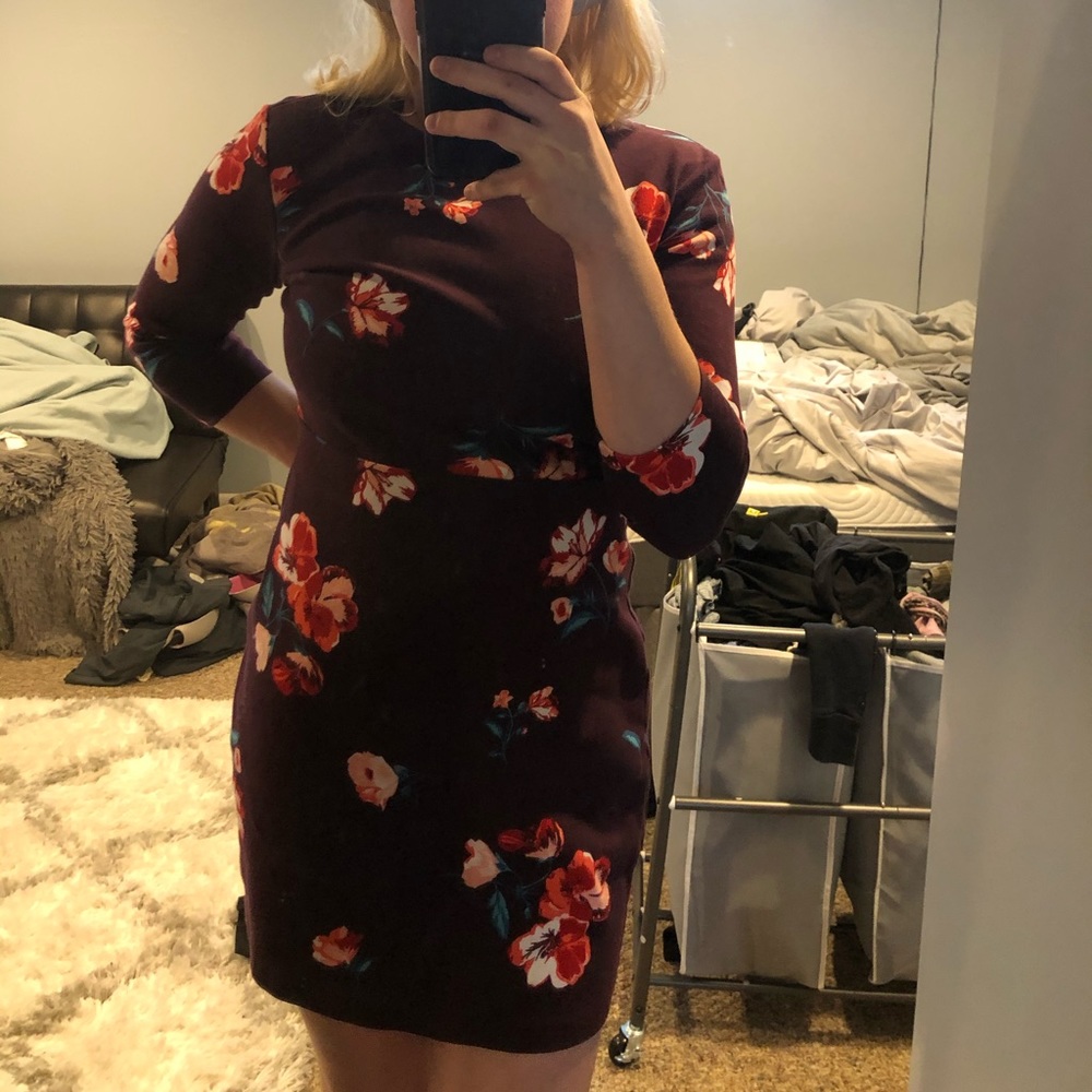 Maroon Flower Dress - Picture 2 of 2